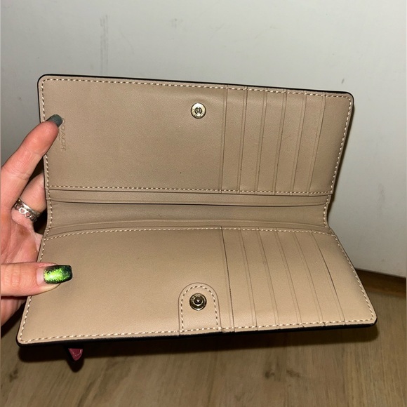 Coach Wallet - Picture 3 of 3